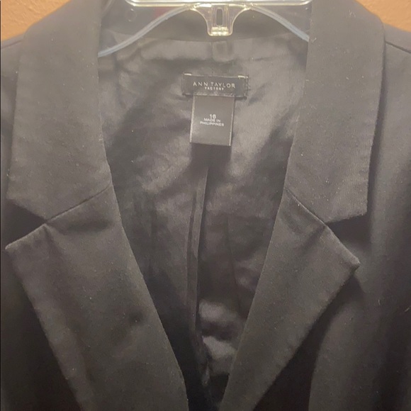 Ann Taylor Factory Black Blazer size 16 - Picture 3 of 5